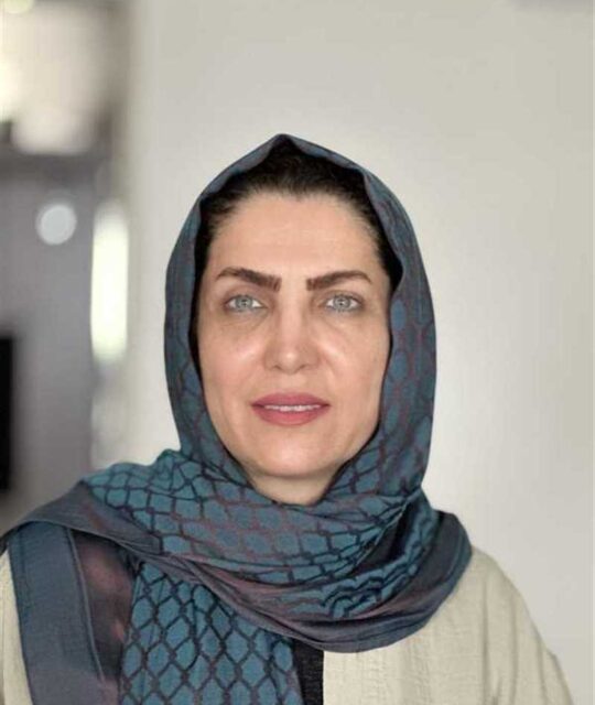 دکتر شیده شاکرزاده متخصص قلب و عروق