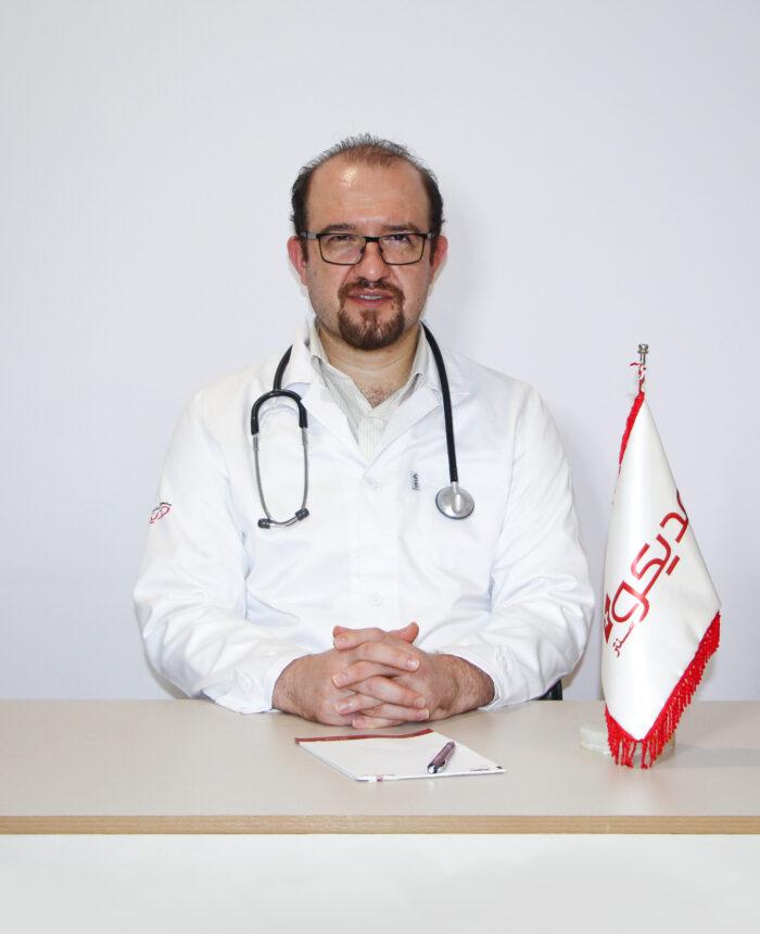 دکتر وحید ظریفی