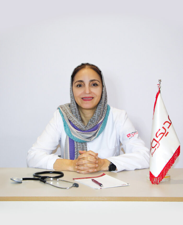 دکتر مینا حمزه زاده